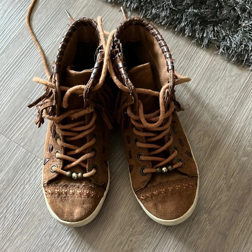 Moccasin LEATHER shoes👀🫶🏼sz.13 RAMPAGE GIRLS